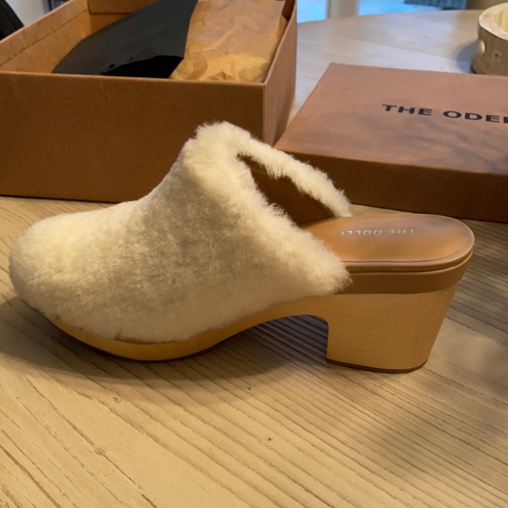 Womens shoes